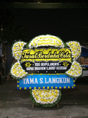 Papan Bunga Duka di Kemtuk